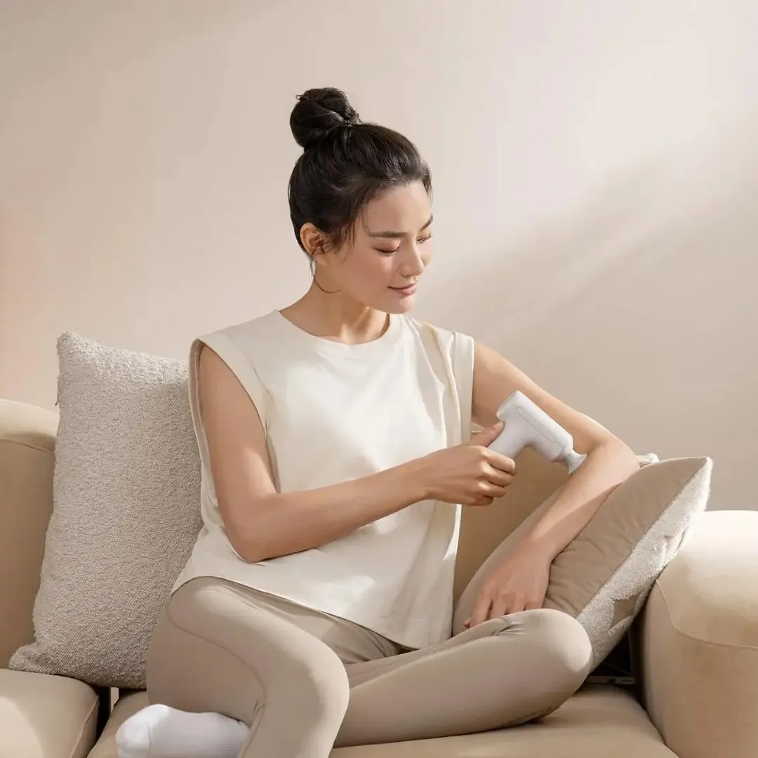 2025 XIAOMI Mijia Mini Fascia Gun 3 Portable Muscle Massage Gun 12kg Thrust Brushless Silent Motor 3 Massager Heads Relax Body - الصورة 6
